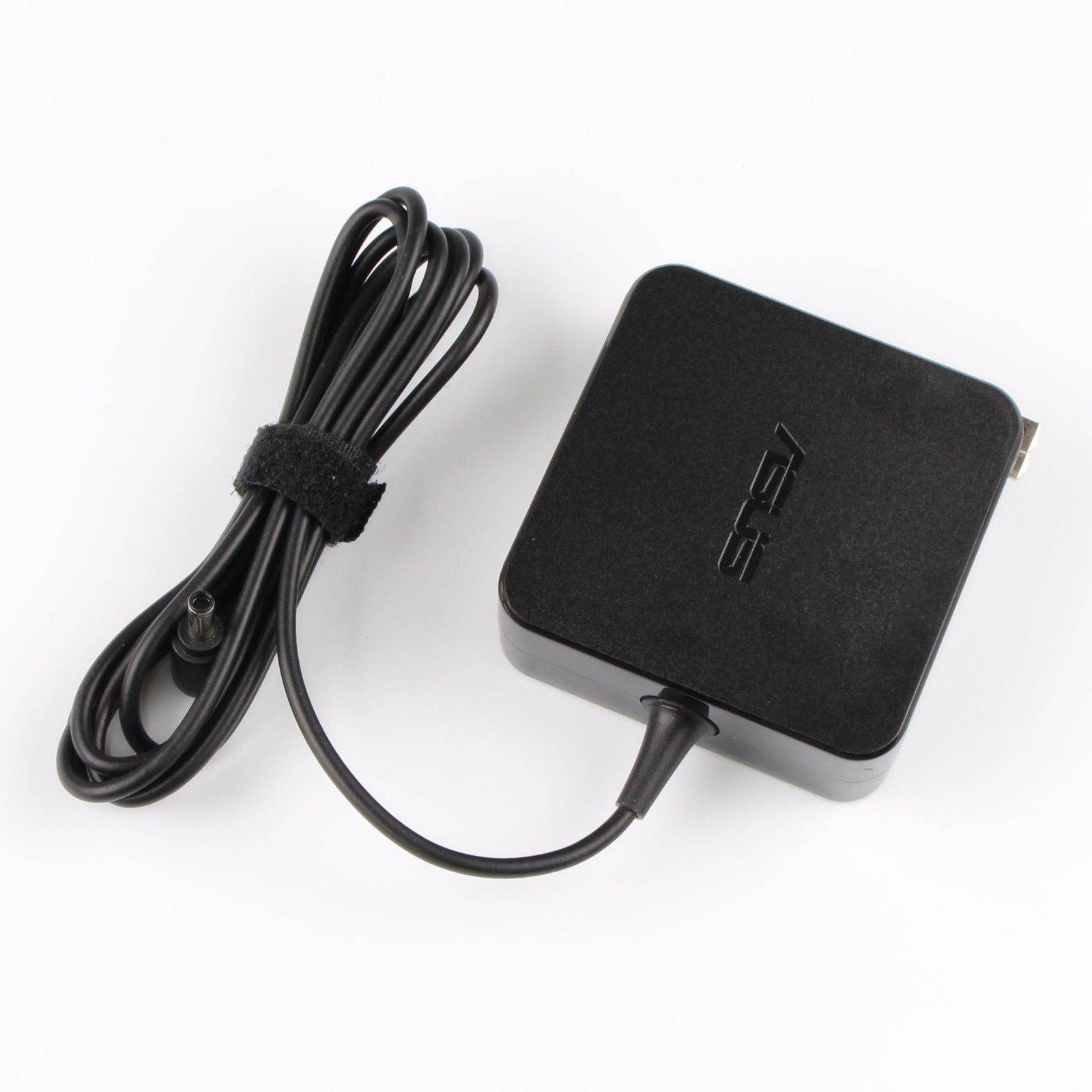 ASUS 0A001-00047100 power adapter/inverter Indoor