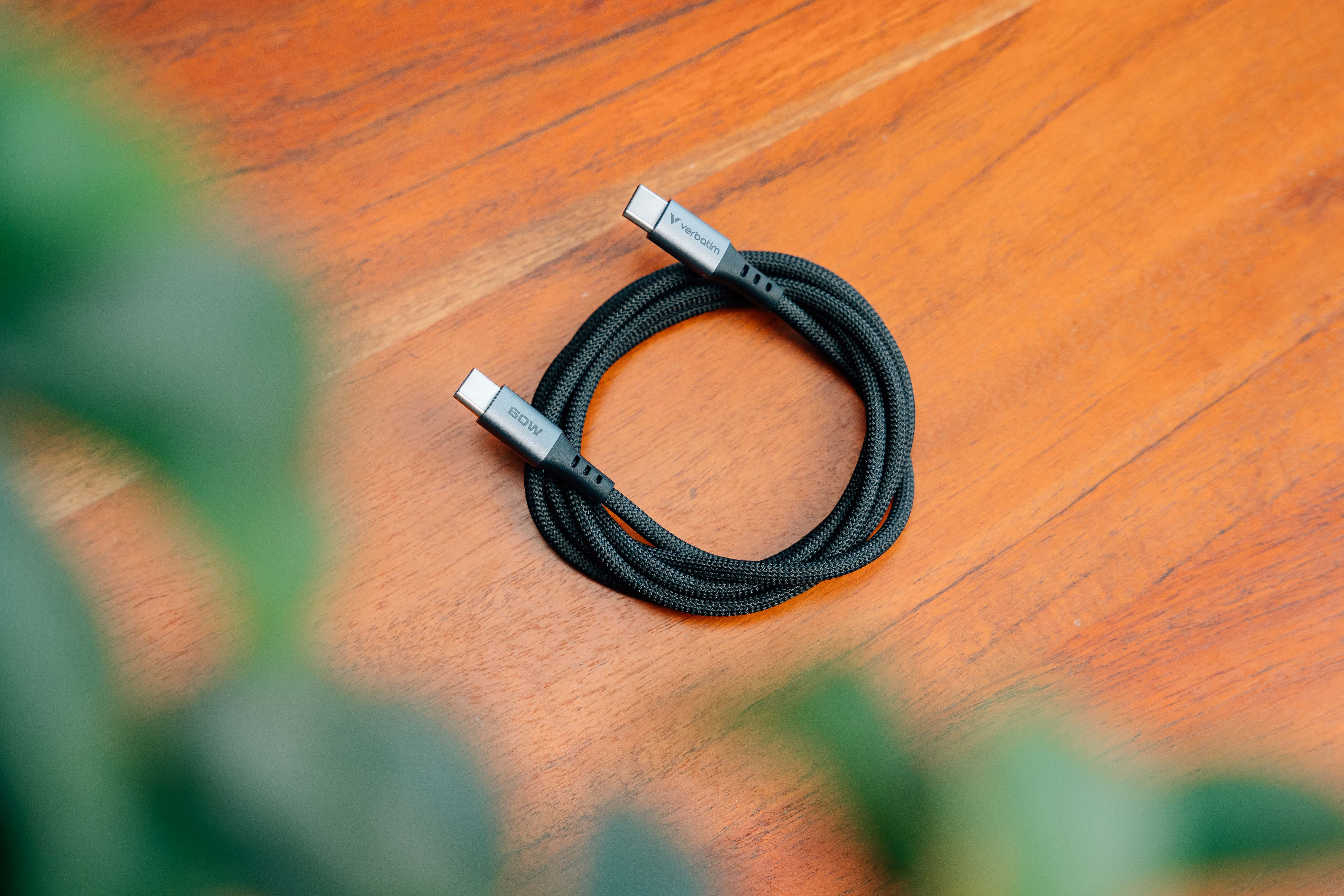 Resim Verbatim 31845 USB 2.0 C'den C'ye Kablo, 0,48 Gbit/s, 1,2m, Siyah