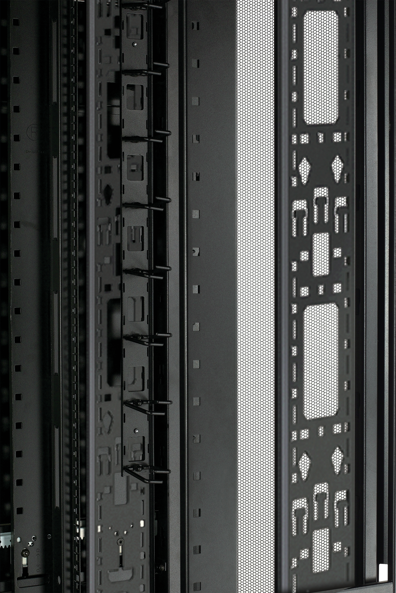 APC AR3100X717 rack cabinet 42U Freestanding rack Black – image 6