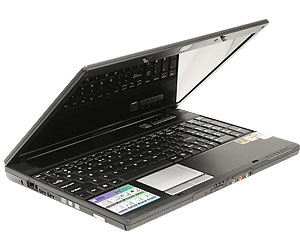 MSI MegaBook M670 Silver – image 3
