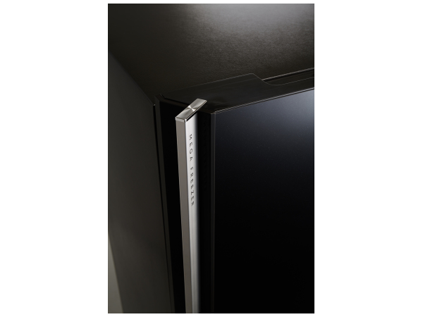Sharp SJ-XG690G-BK fridge-freezer Freestanding – image 2