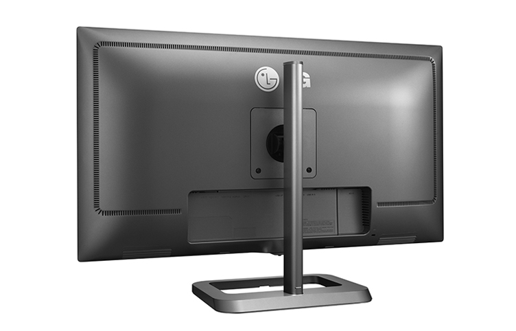 LG 31MU97Z-B computer monitor – image 8