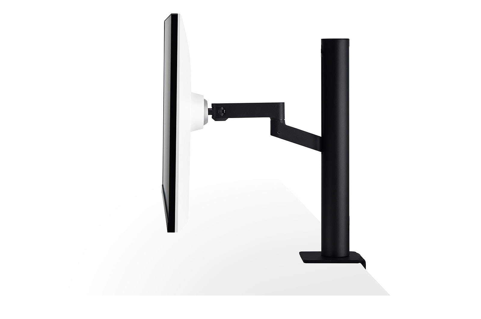 LG 32UN88A-W computer monitor – image 5