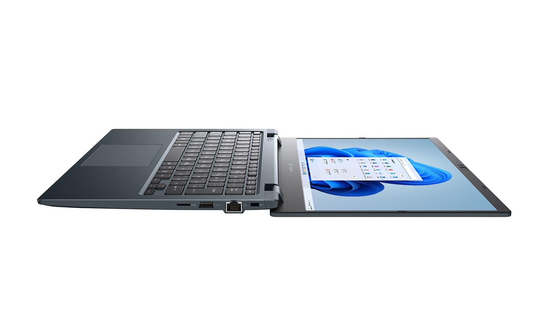 Dynabook G8/U Intel® Core™ i7 i7-1195G7 Laptop – image 4