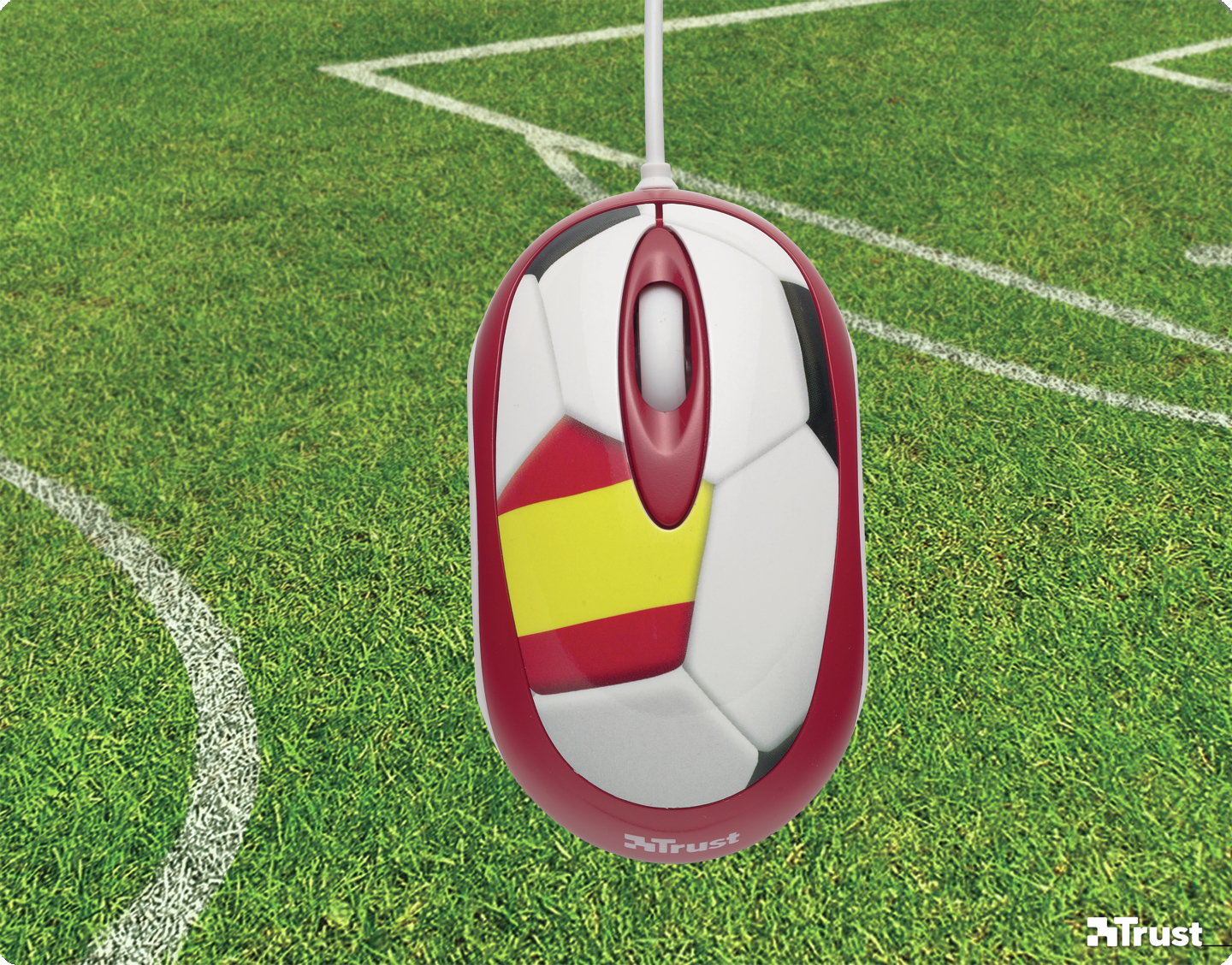 Trust Football Mouse w/ Mousepad – image 2