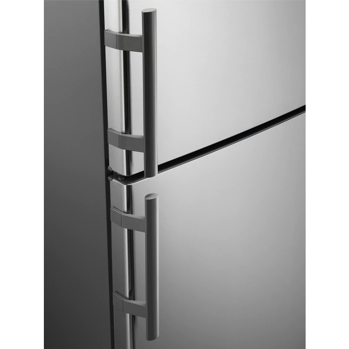 Electrolux LNT3LE34X4 Freestanding – image 4