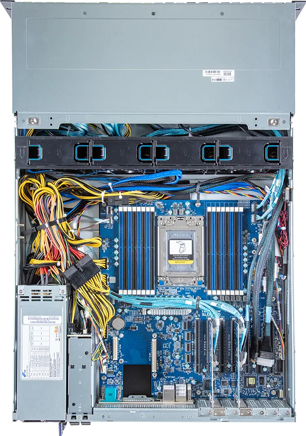 GIGABYTE S472-Z30 LGA 4094 Rack (4U) Black, Steel – image 4