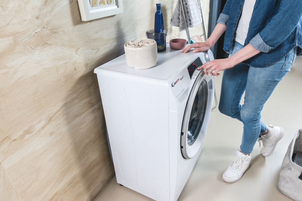 Candy RapidÓ RO441286DWMSE-S washing machine Front-load – image 7