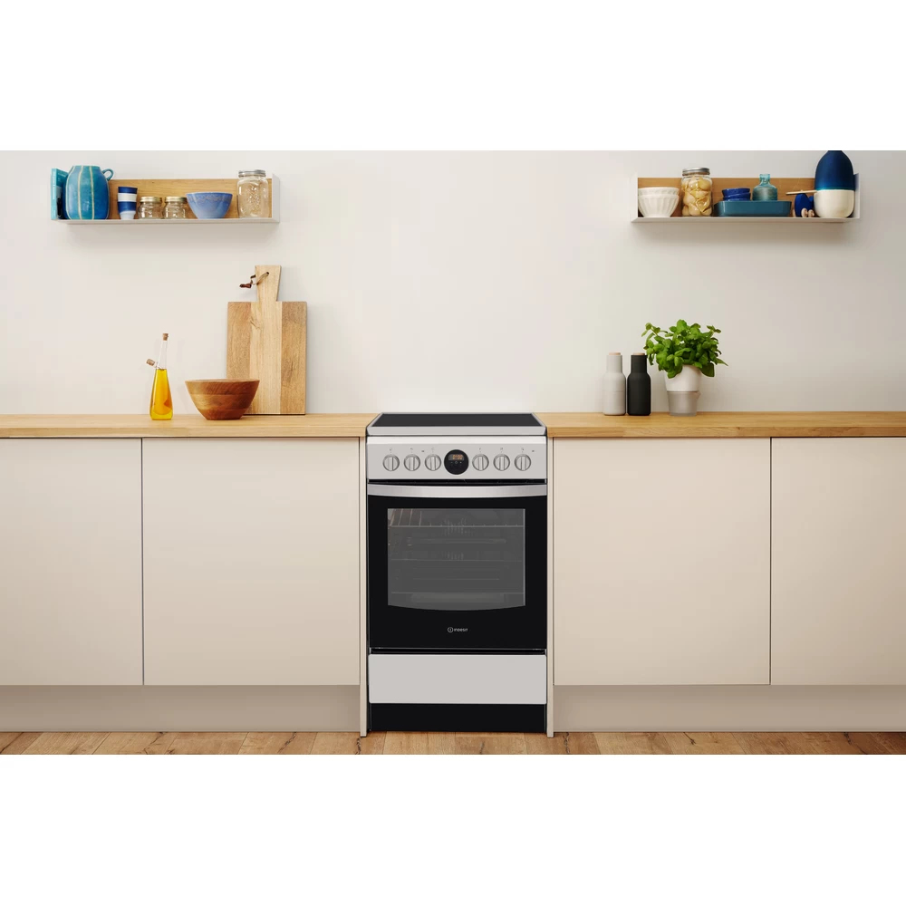 Indesit IS5V8CHX/E cooker Freestanding cooker Electric Ceramic hob Stainless steel – image 3