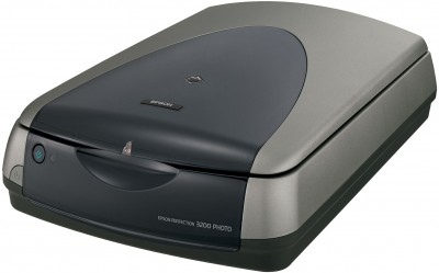 Epson PERFECTION 3200 PHOTO – image 2