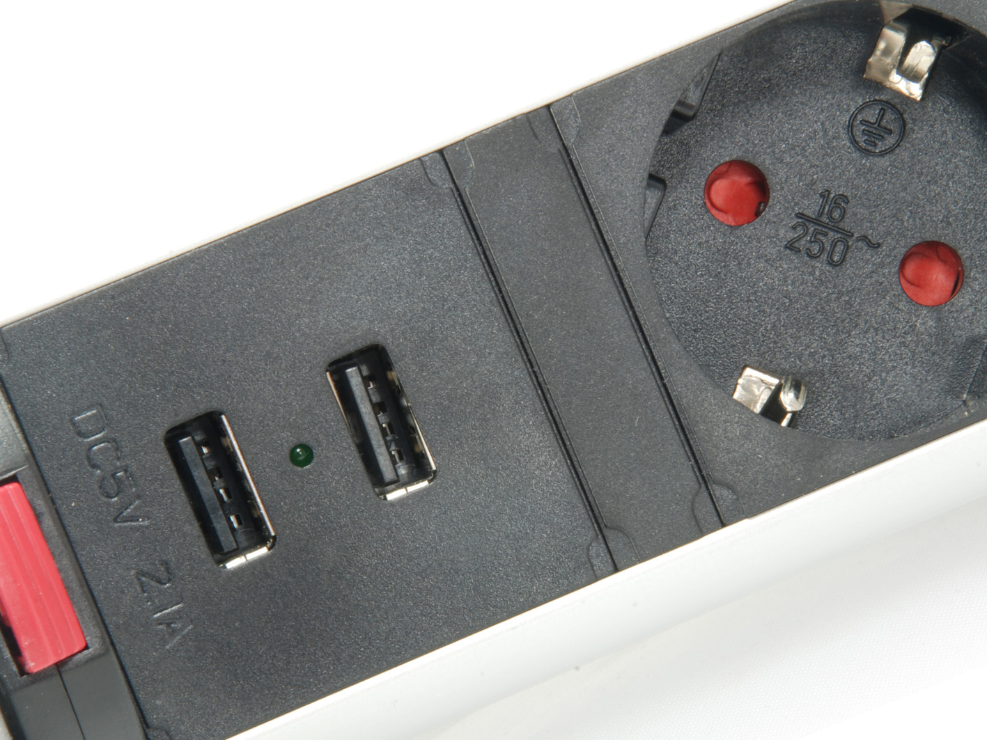 Equip Desktop Pop-up Power Outlet – image 4