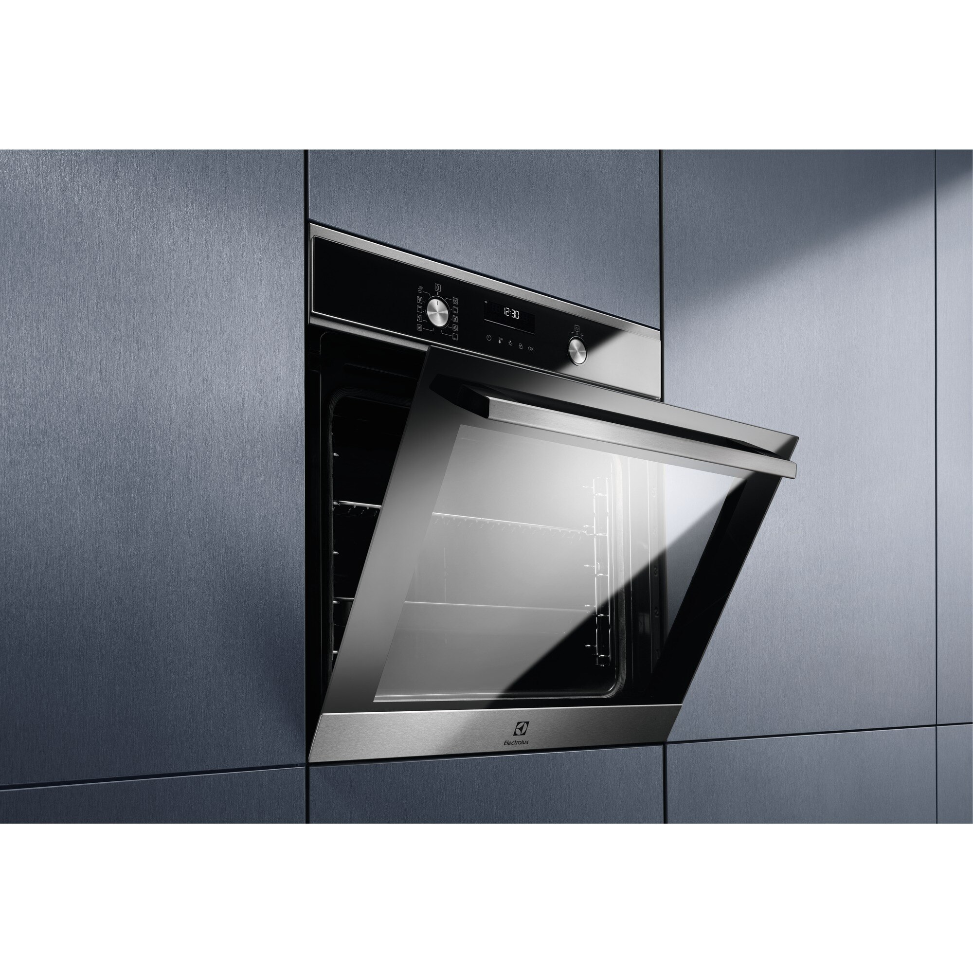 Electrolux EOE6P77WX 72 L 3490 W Stainless steel – image 4