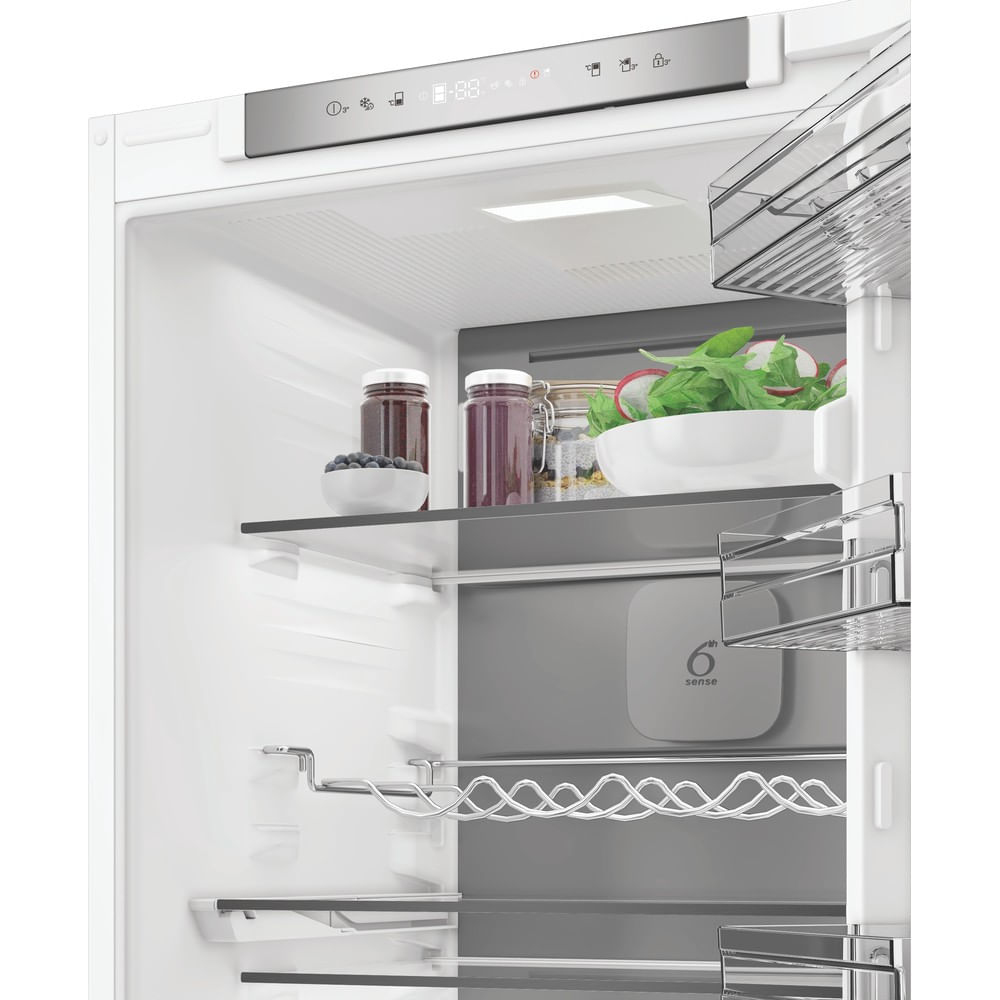 Whirlpool 7525320027 fridge-freezer Built-in – image 4