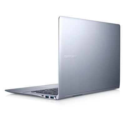 Samsung 9 900X4D-A01BE Intel® Core™ i5 i5-3317U 38.1 cm (15") HD+ 4 GB DDR3-SDRAM 128 GB SSD Windows 7 Home Premium Silver AZERTY – image 2