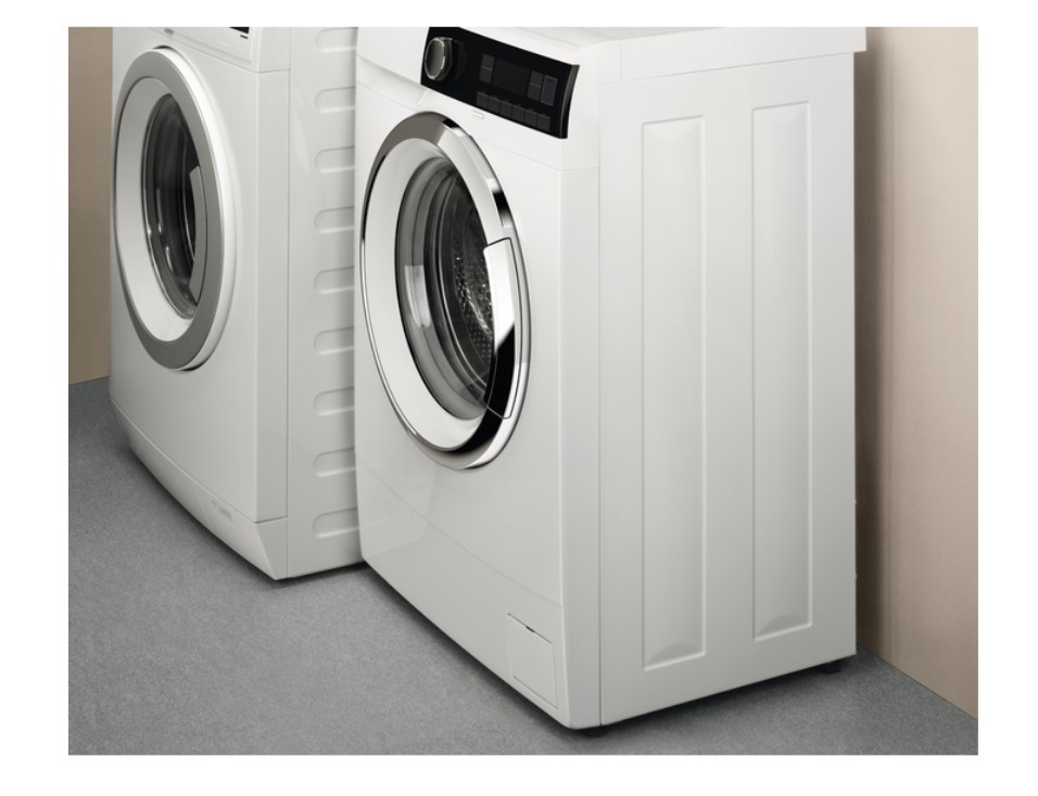 Electrolux EW6S427BI washing machine Front-load – image 4