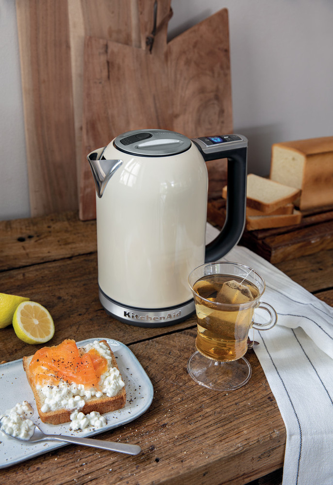 KitchenAid 5KEK1722EAC electric kettle – image 3