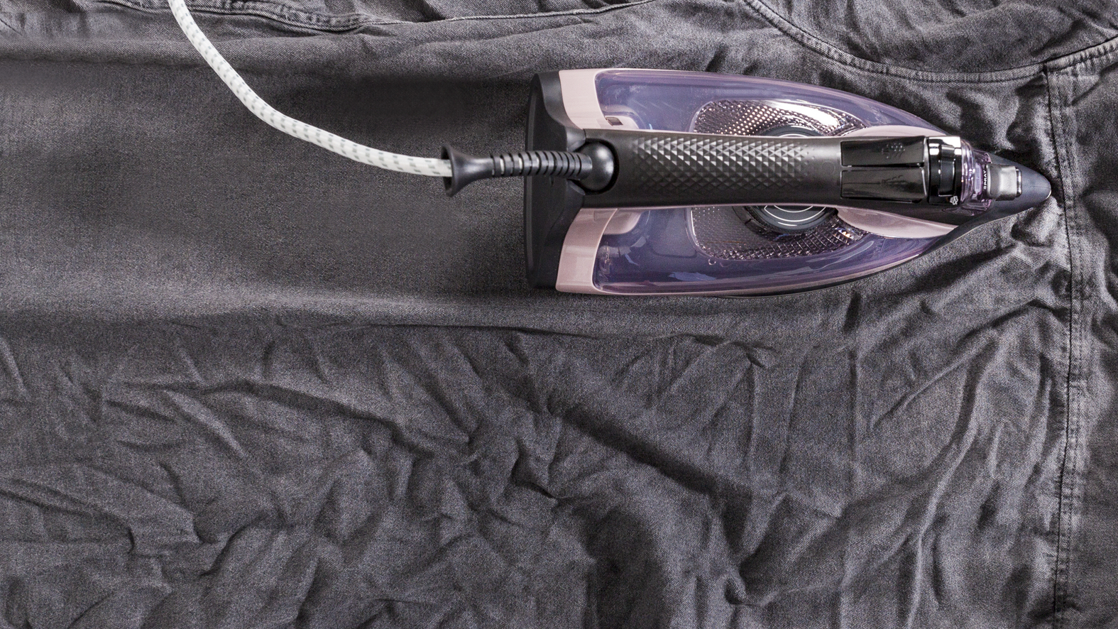 Rowenta DW4345 Steam iron Stainless Steel soleplate – image 8