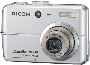 Ricoh Caplio RR730 7.1MPix Silver
