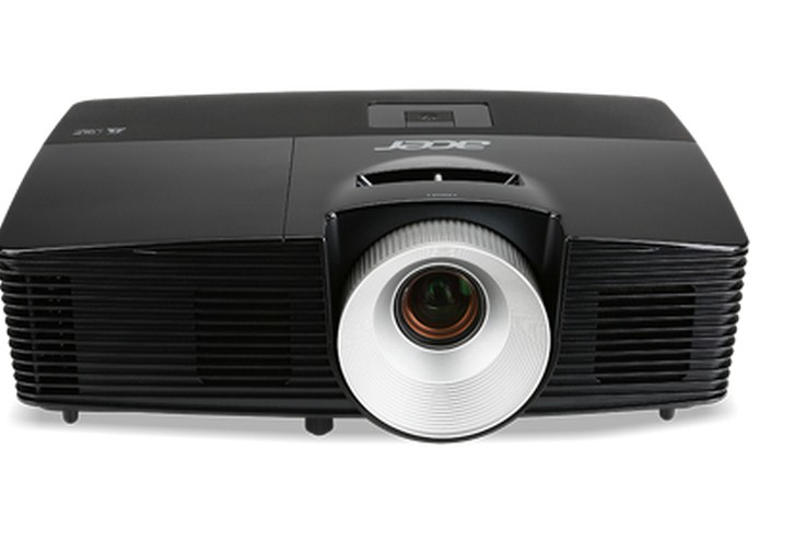 Acer Essential X113P Standard throw projector 3000 ANSI lumens DLP SVGA (800x600) 3D Black – image 1