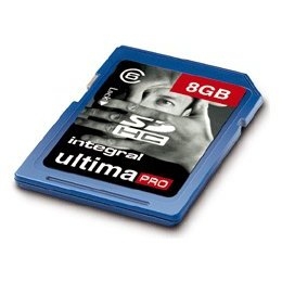 Integral 8GB UltimaPro SDHC +USB card reader
