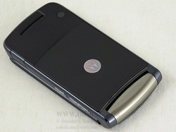 Motorola MOTORAZR2 V8 (Dark Pearl Grey) – image 2