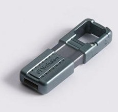 Verbatim 8GB Carabiner USB Drive – image 4