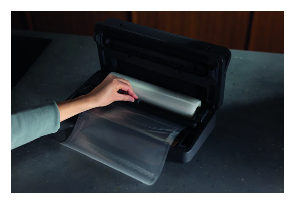 Electrolux E6VS1-6AG vacuum sealer Black – image 2