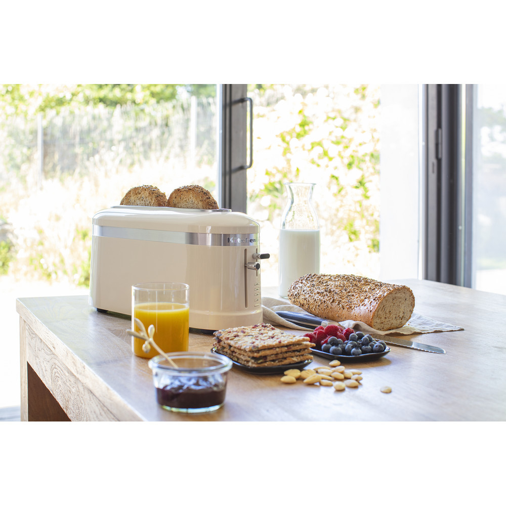 KitchenAid 5KMT3115BAC toaster 1 slice(s) Cream – image 4