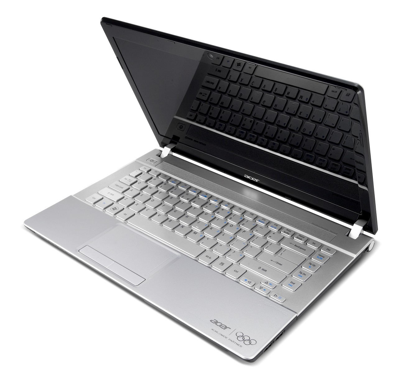 Acer Aspire 571G-32374G50Mass Intel® Core™ i3 i3-2370M 39.6 cm (15.6") 4 GB DDR3-SDRAM 500 GB HDD NVIDIA® GeForce® GT 630M Windows 7 Home Premium Silver