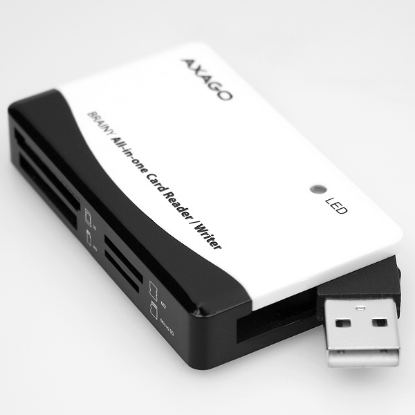 Axagon CRE-X5 card reader USB 2.0 – image 5