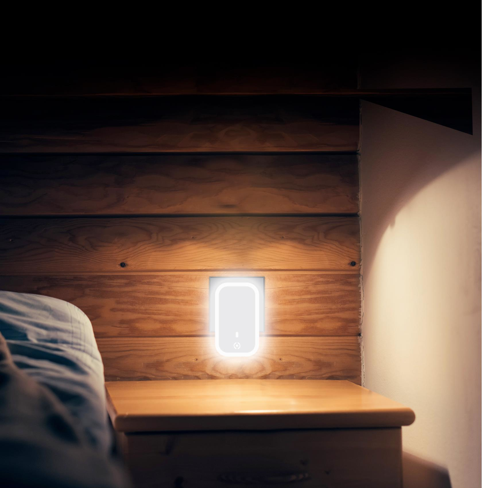 Celly TC2USBLEDWH mobile device charger Universal White AC Indoor – image 3