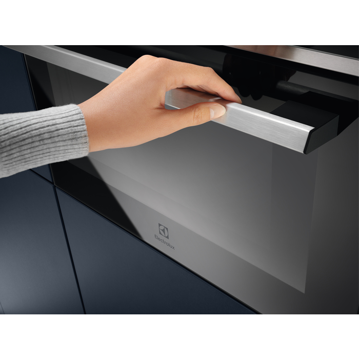 Electrolux EVL6E46X 43 L 3000 W Black – image 3