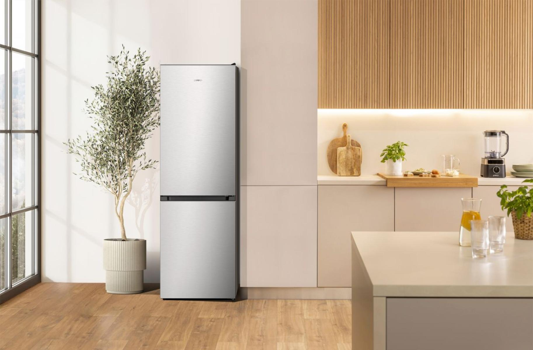 Gorenje Kombinerade kyl/frysskåp NRK619D2XL4 BK065B – image 7
