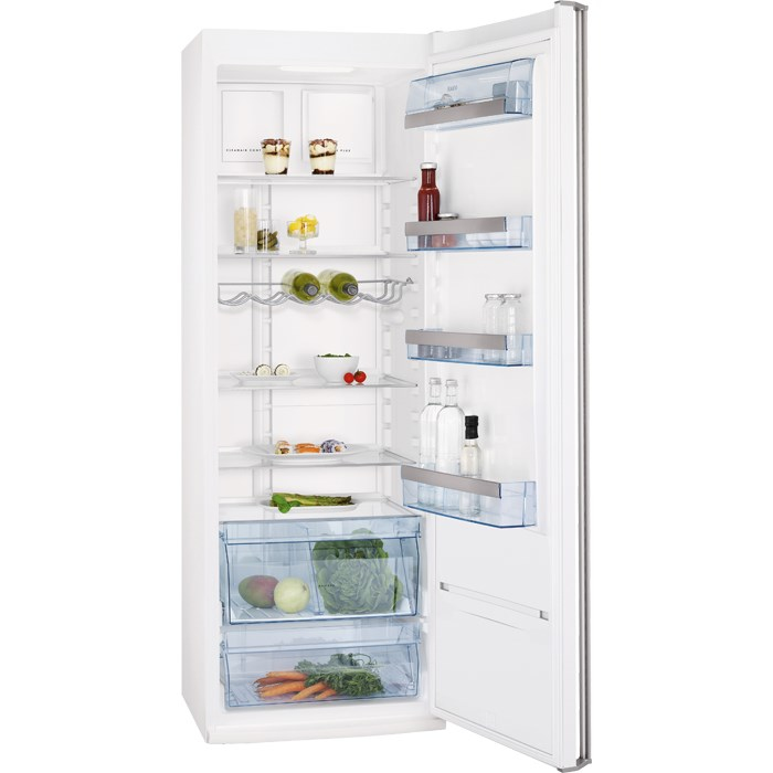 AEG S84025KMW0 fridge Freestanding