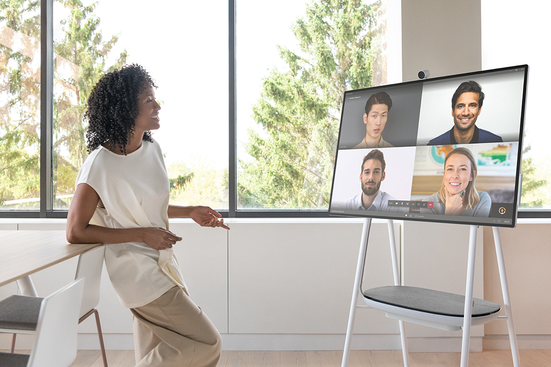 APC Smart-UPS Charge Mobile Battery for Microsoft Surface Hub 2S & Surface Hub 3 – image 5