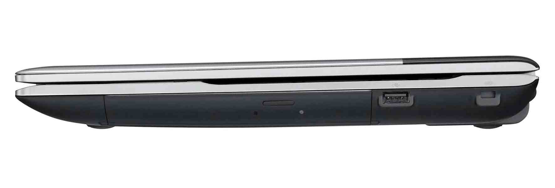 Samsung 9 NP-RV413I AMD E E-300 – image 4
