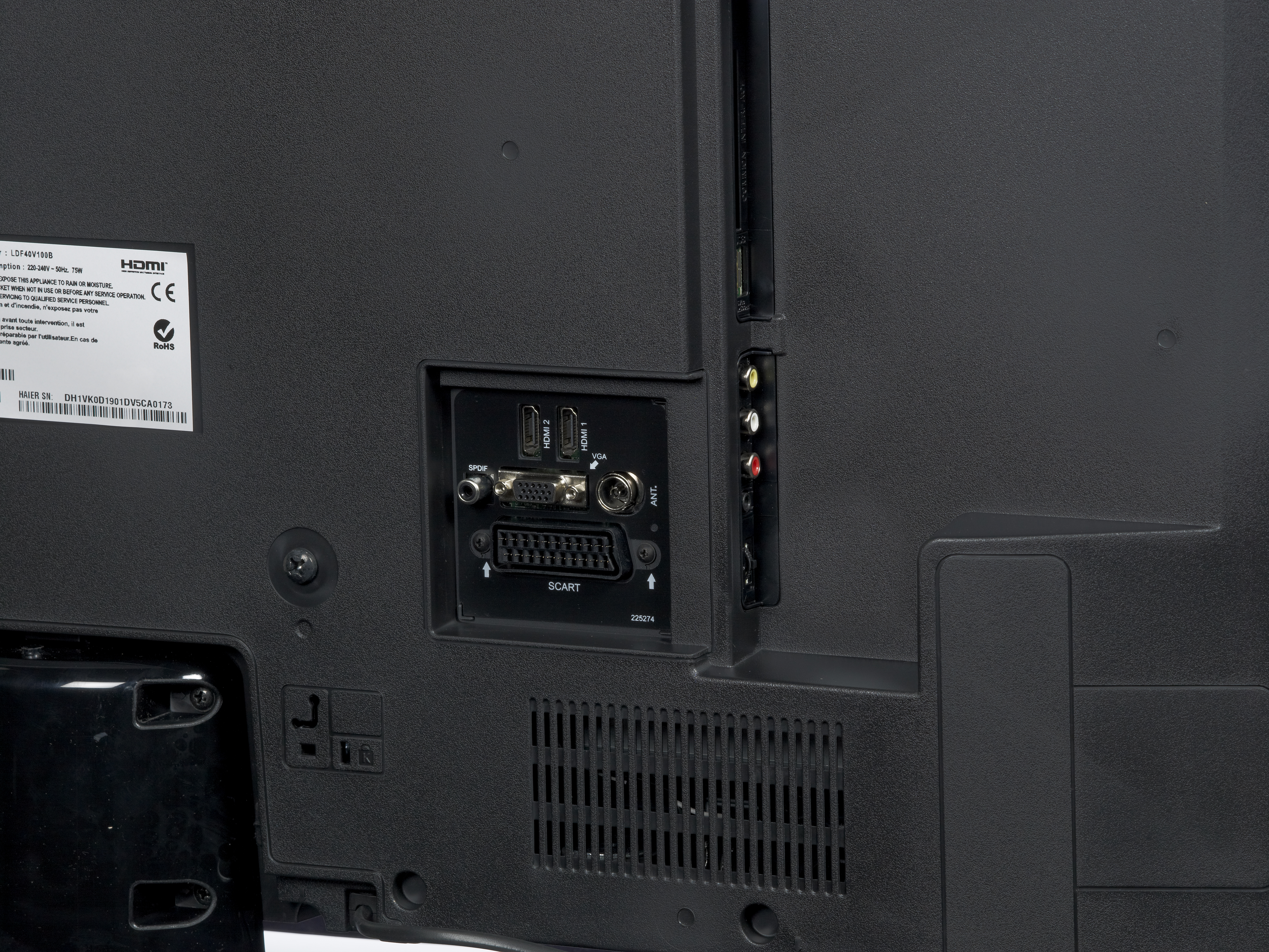 Haier LDF40V100 TV – image 3