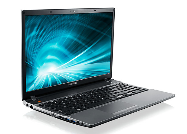 Samsung 5 550P5C-S05CL Intel® Core™ i7 i7-3630QM Laptop – image 7