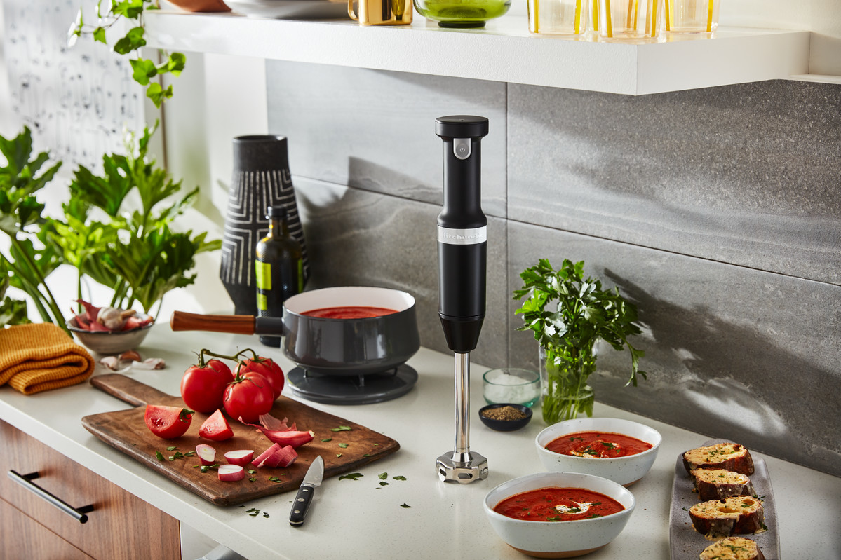 KitchenAid 5KHBBV53BBM blender – image 3