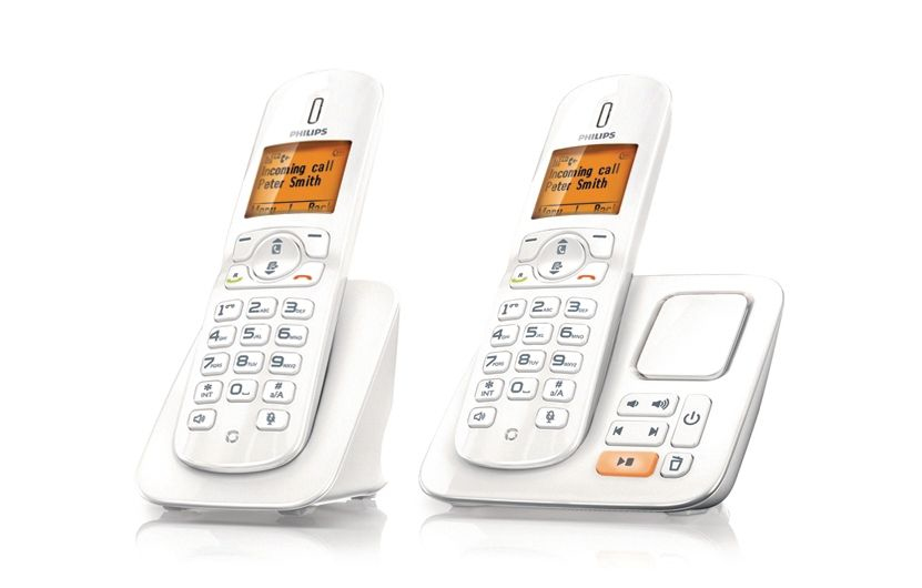 Philips BeNear Cordless phone with answering machine CD2852W/FR