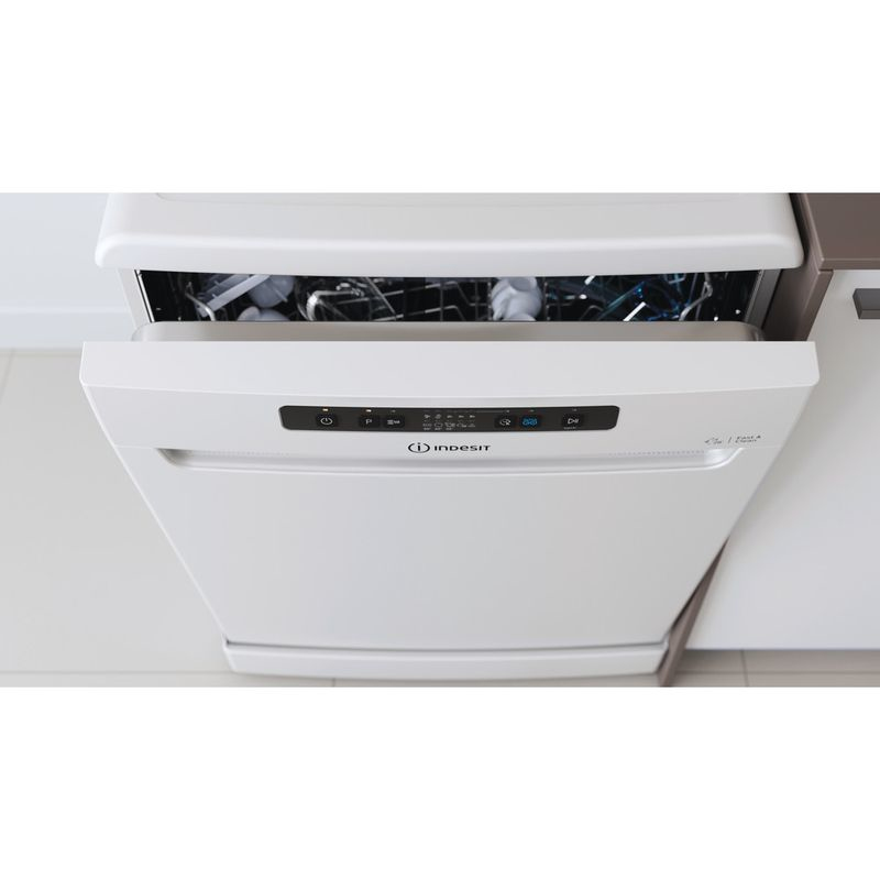 Indesit DFC 2B+16 UK – image 9