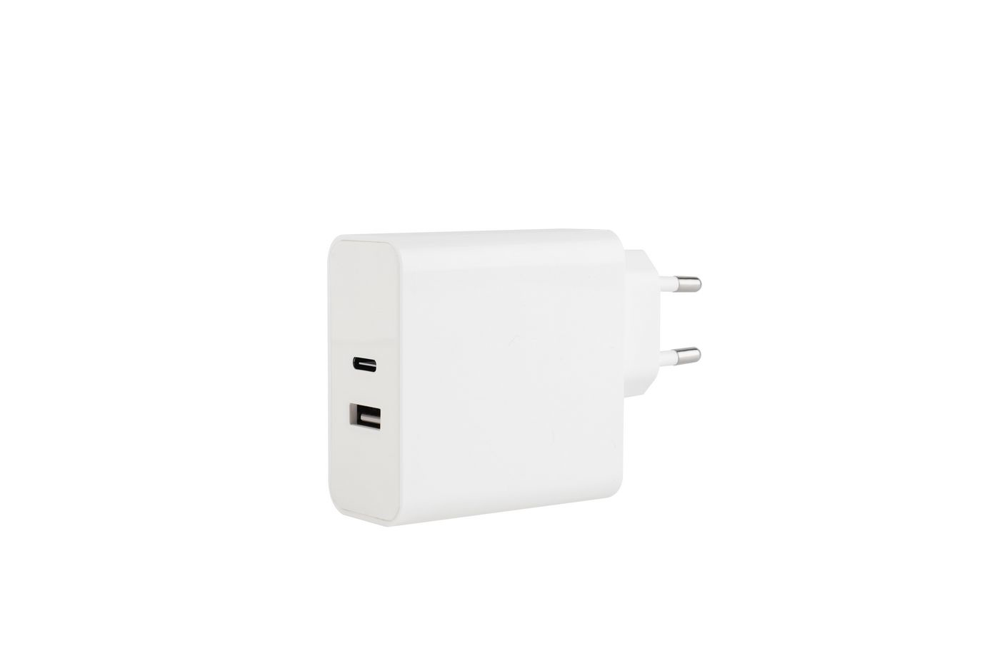 CoreParts MBXUSBC-AC0006 power adapter/inverter Black