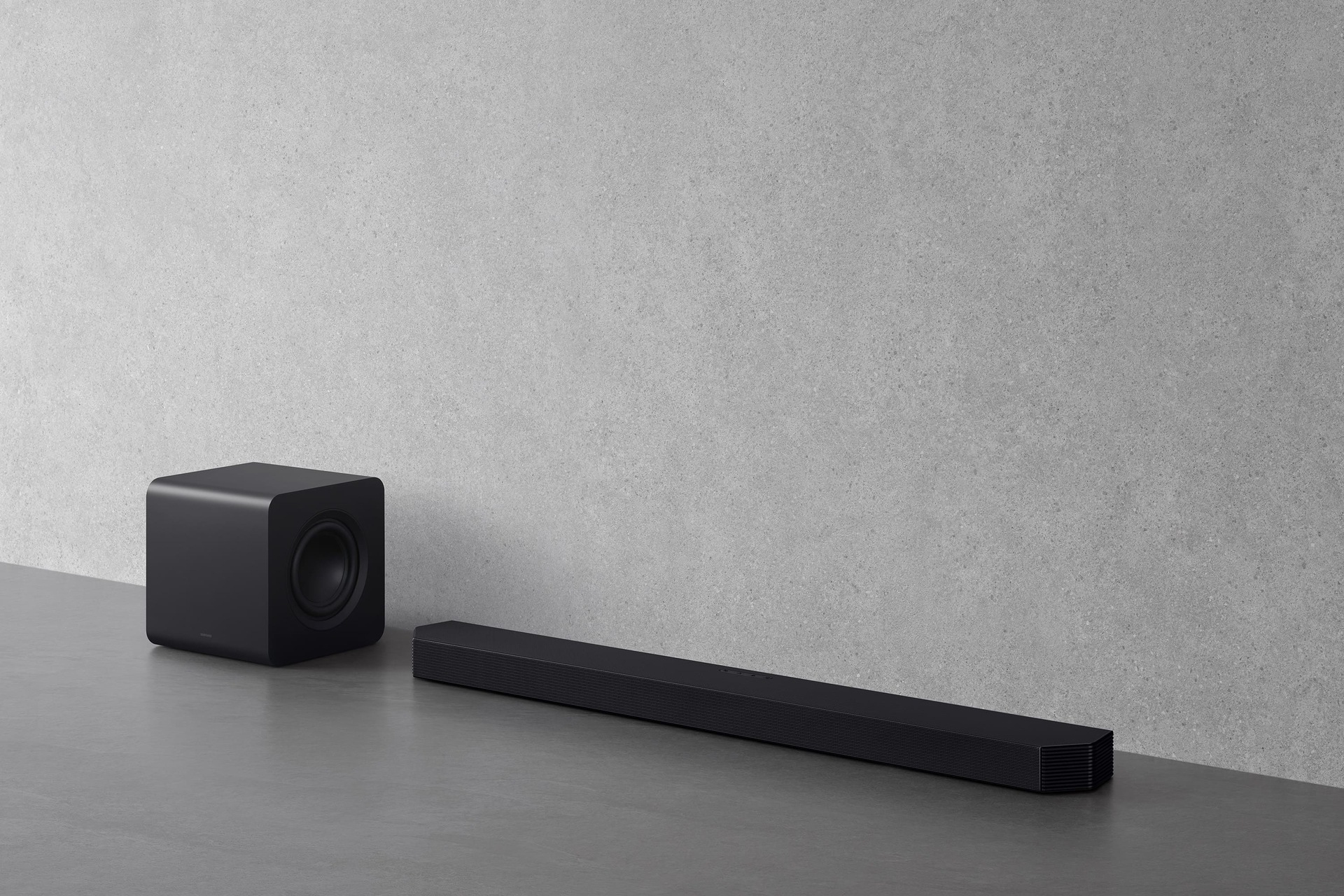 Samsung Q-series HW-Q810F Black 5.1.2 channels – image 2