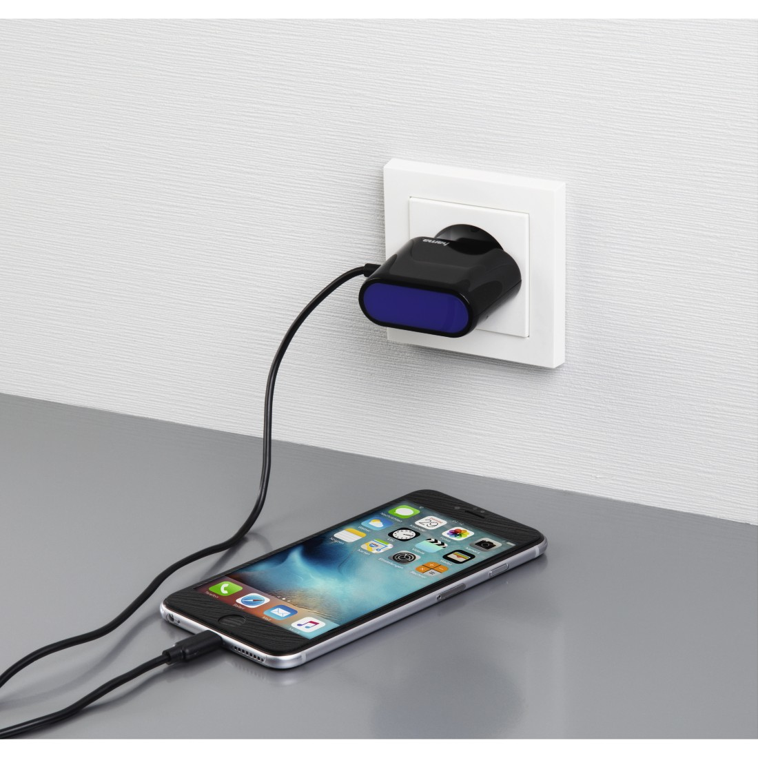 Hama 00136482 mobile device charger Universal Black Cigar lighter Indoor – image 2