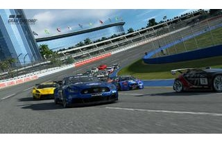 Sony Interactive Entertainment PlayStation 4 Pro 1TB + Gran Turismo Sport – image 2