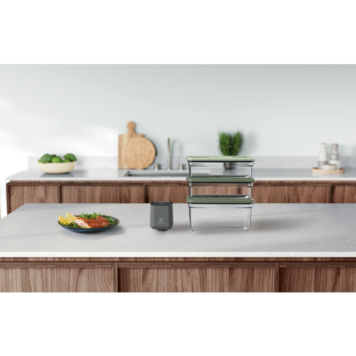 Electrolux EVFK1+ vacuum sealer Green, Grey, Transparent – image 2