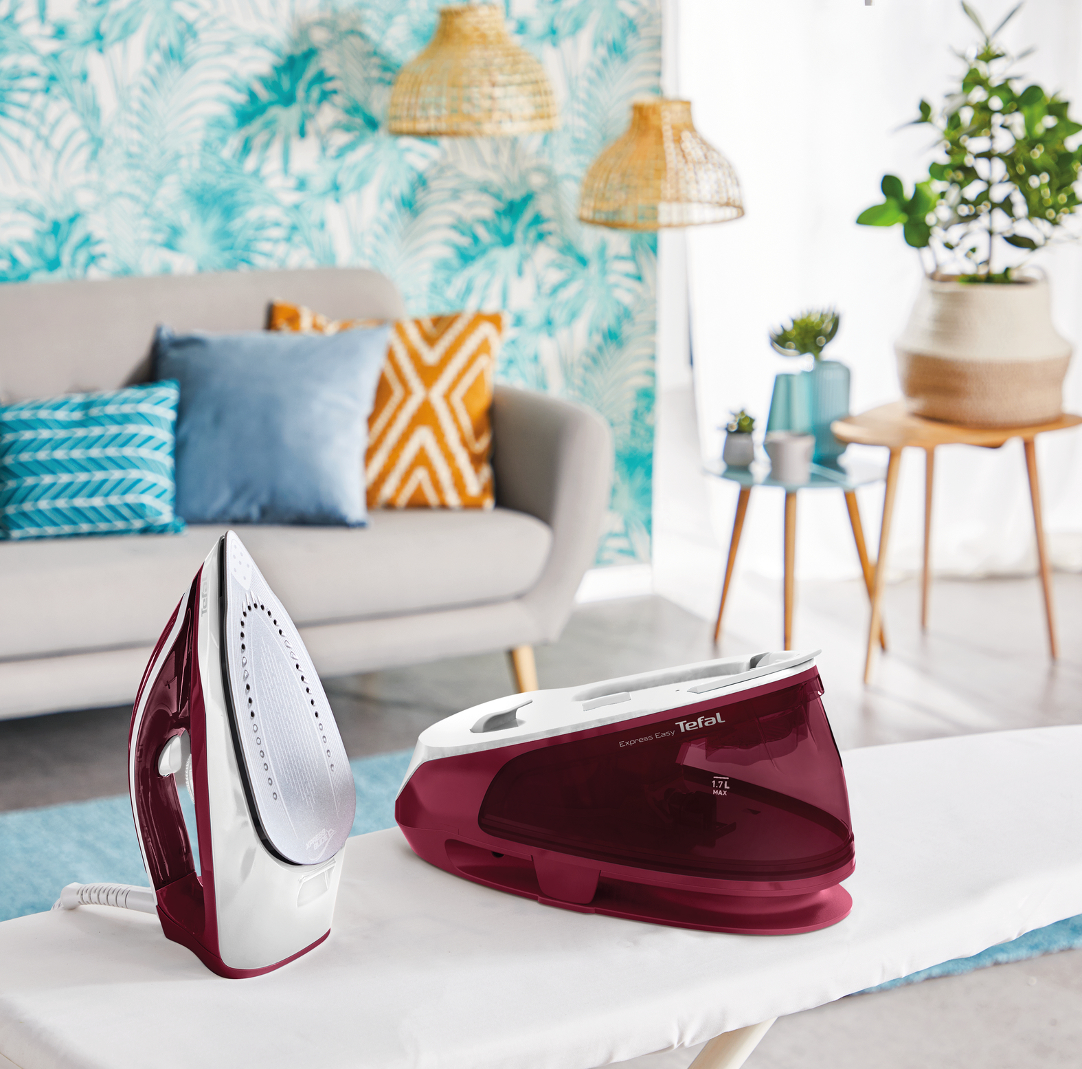Tefal SV6130 steam ironing station – image 9