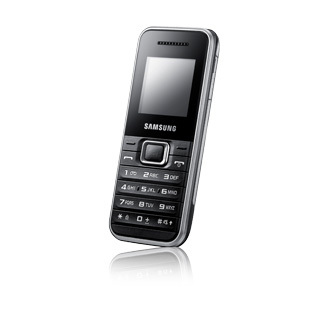 Samsung E1180 3.86 cm (1.52") 68 g Silver – image 4