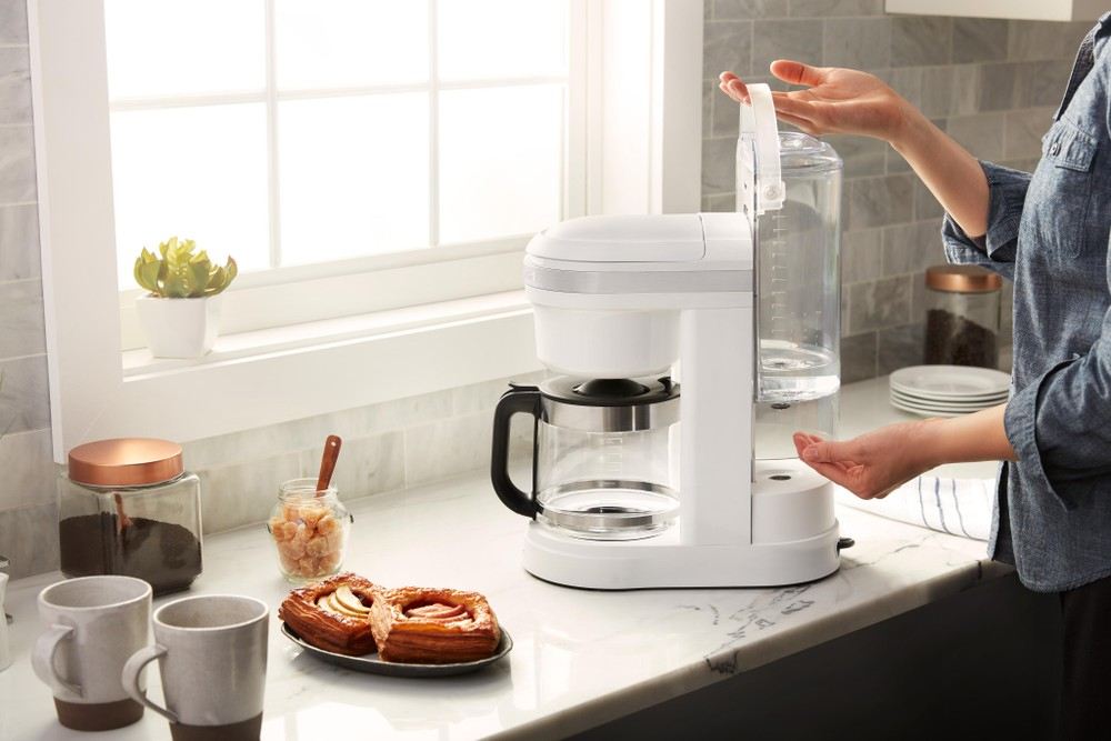 KitchenAid 5KCM1208EWH Semi-auto Drip coffee maker – image 5