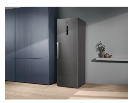 Electrolux SC390ICN fridge Freestanding – image 7